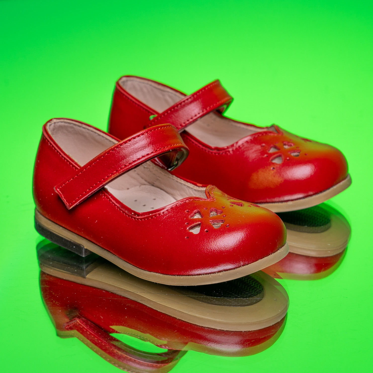 Children's ballerina shoes Bebbini Pandi Red, № 26-30