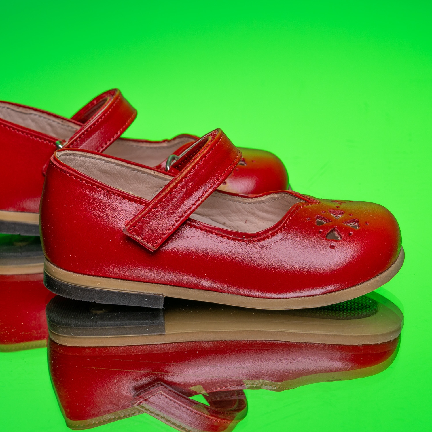 Children's ballerina shoes Bebbini Pandi Red, № 26-30