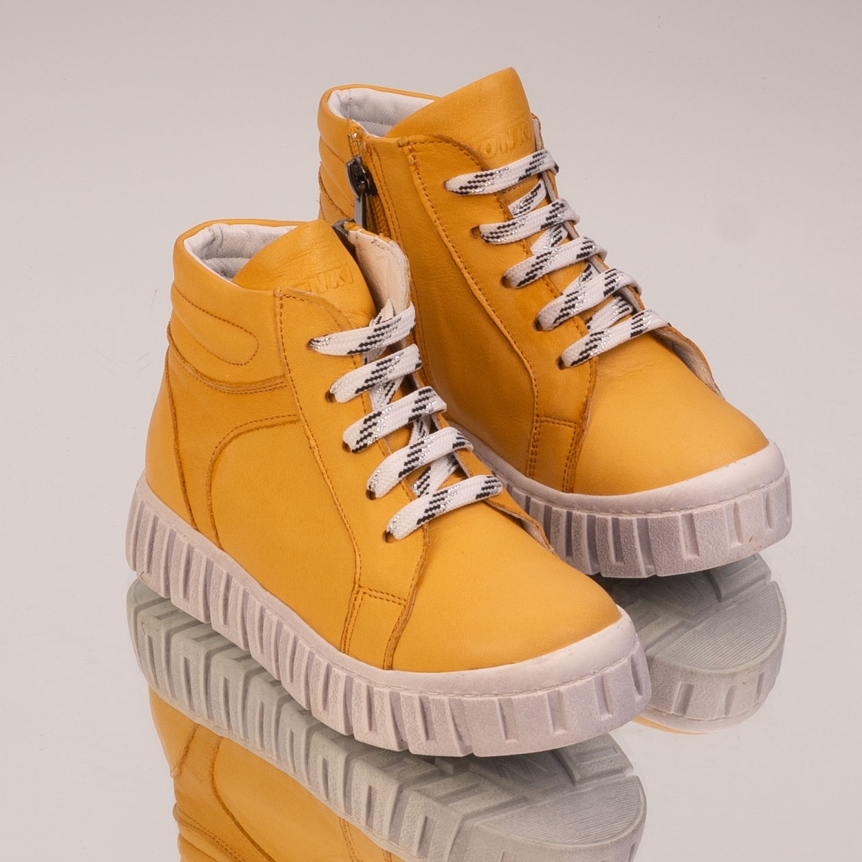 Children's sneakers PONKI MELLOW YELLOW №26-30
